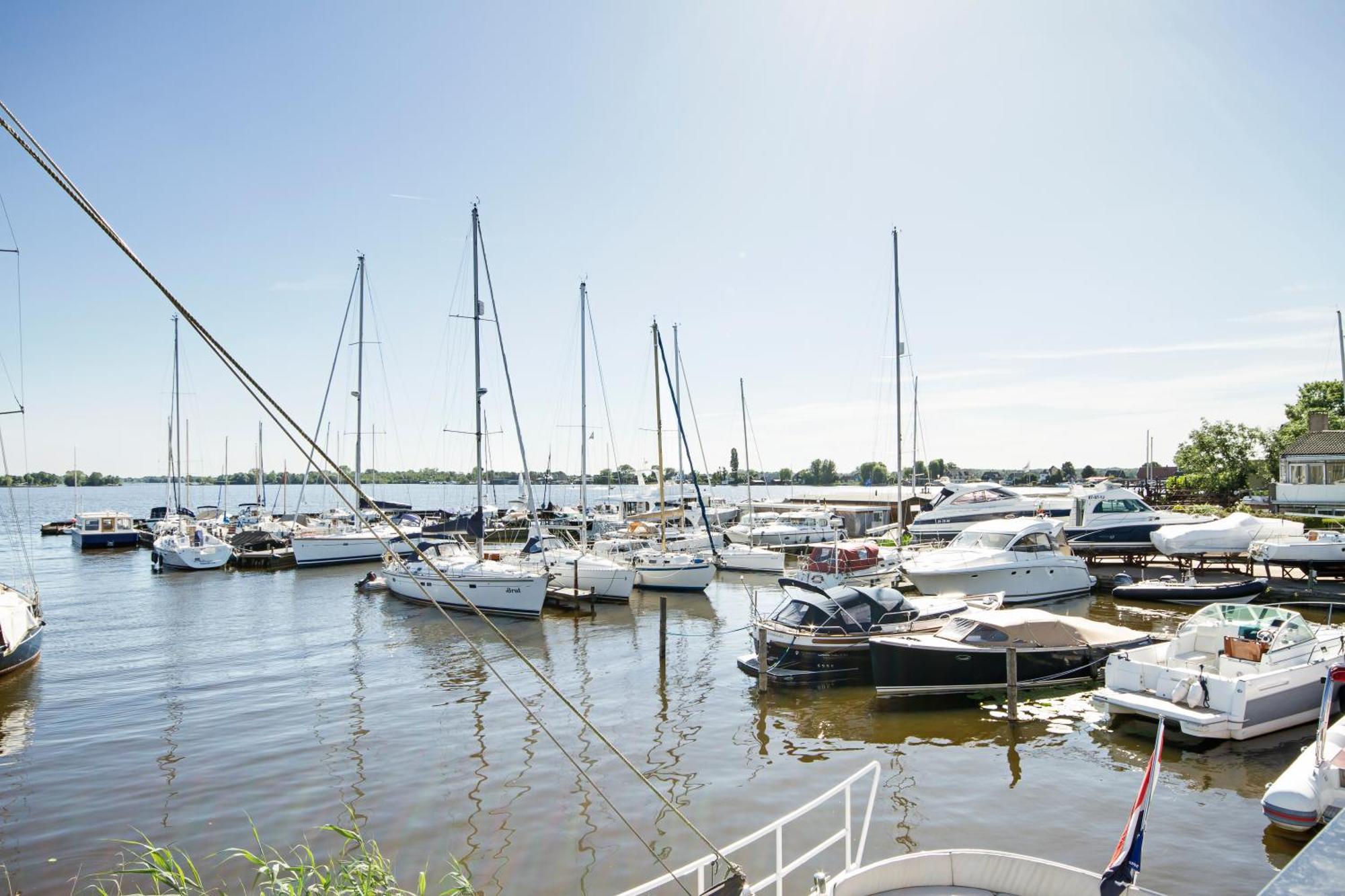 Najade Resort Loosdrecht Buitenkant foto